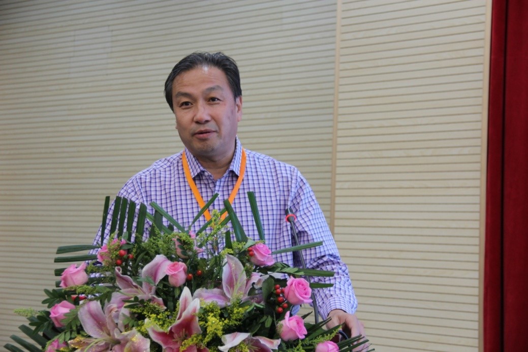 u8国际网站包军教授