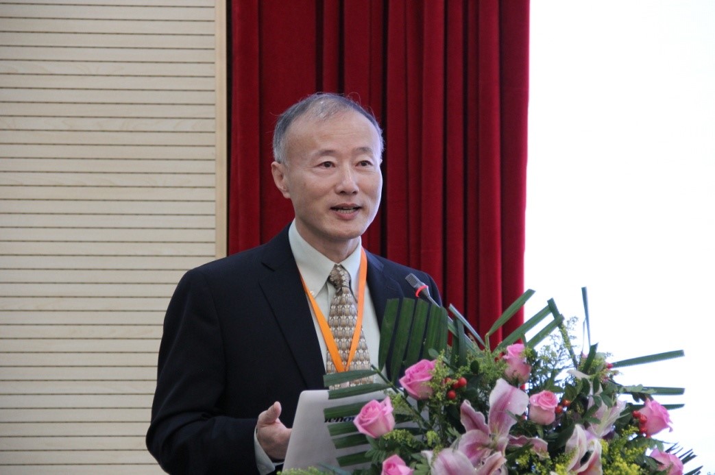 美国阿肯色大学Jun Zhu教授